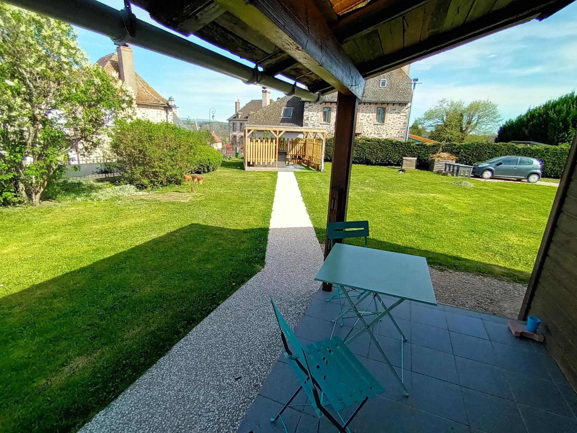 Le Miraillet, chambre hôte Saint-Illide Extérieur photo